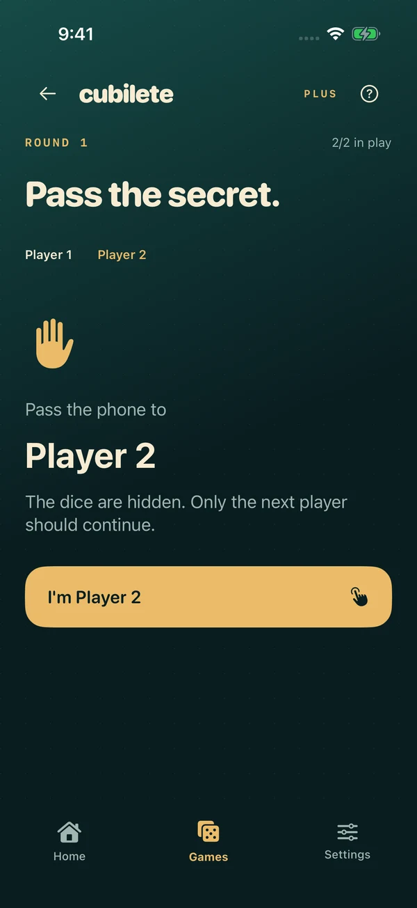 Private screen for passing the phone to the next player